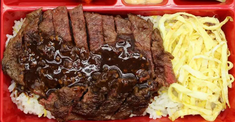 排骨包饭的做法