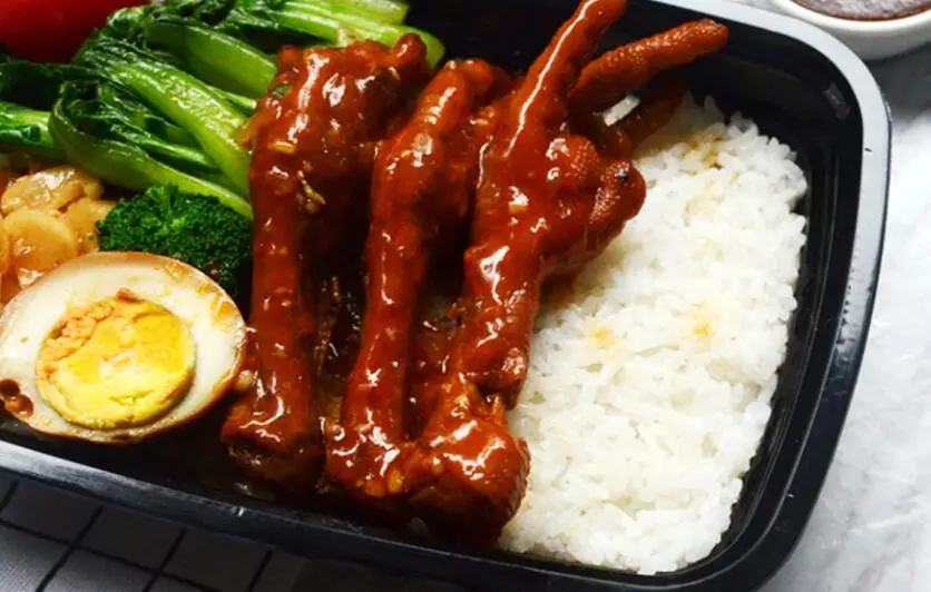 西蓝花鱼肉饭的做法步骤