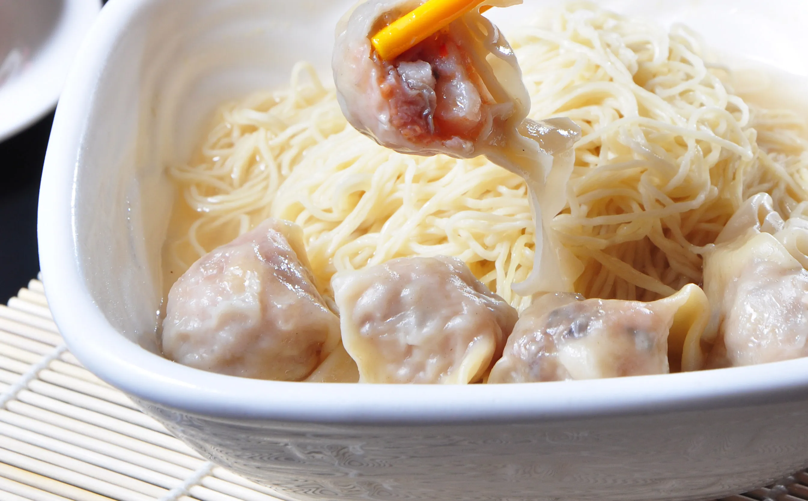 牛肉皮蛋馄饨的做法步骤