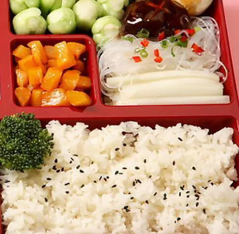 榨菜牛柳盖饭
