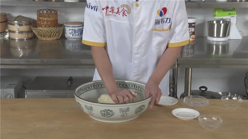 和成光滑的面团