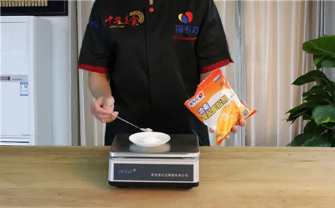 牛奶鸡蛋油条膨松剂,称量油条膨松剂