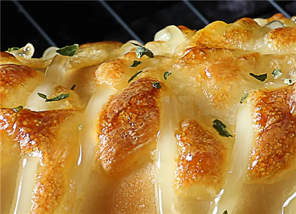 菠萝肉松面包怎么做