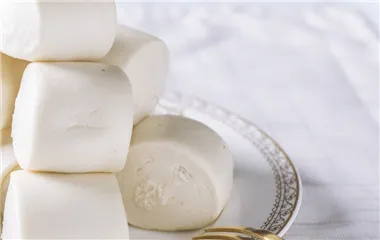 鲜奶葡萄干馒头怎么做