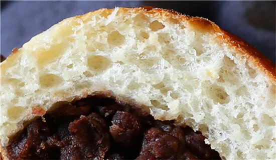 亚麻子莓果乡村面包的做法