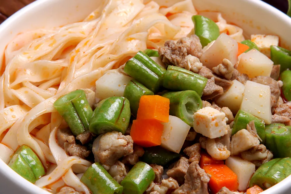 牛肉抻面的做法步骤