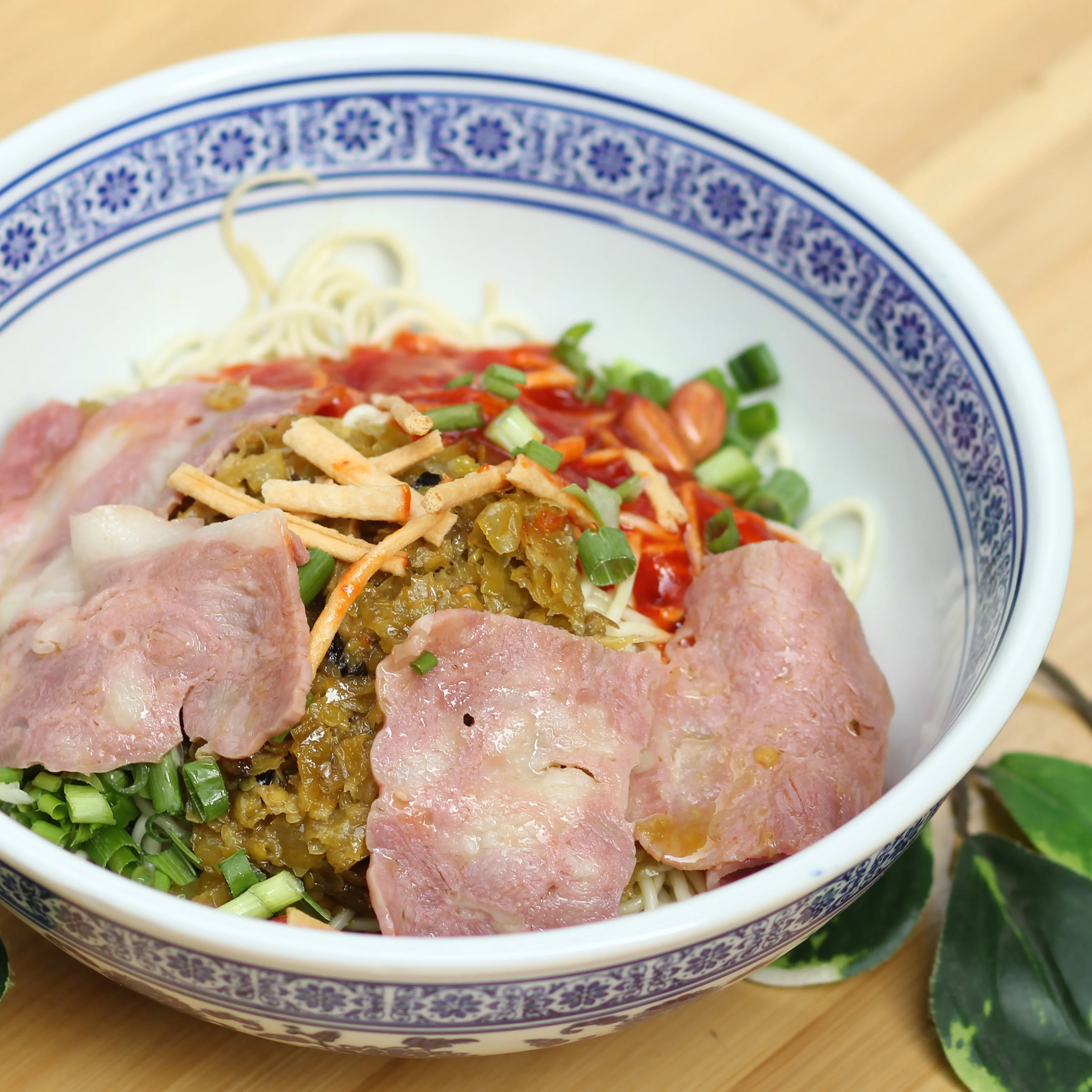 叉烧捞面的做法步骤