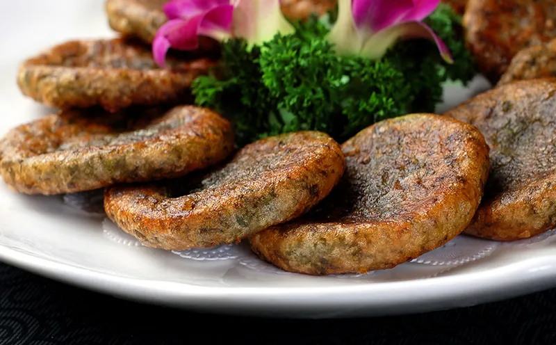 芝麻蛋饼的做法步骤