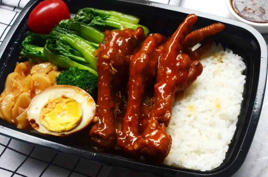 五彩素炒饭的做法步骤