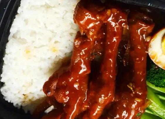 咸肉焖饭的做法步骤