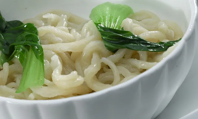 四季豆麻辣手擀面的做法