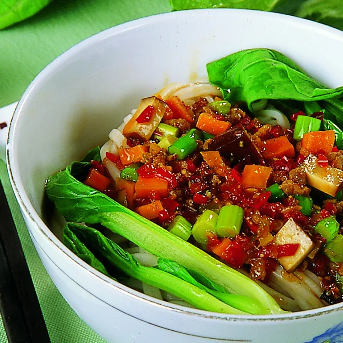 鸡丝凉拌面的做法步骤