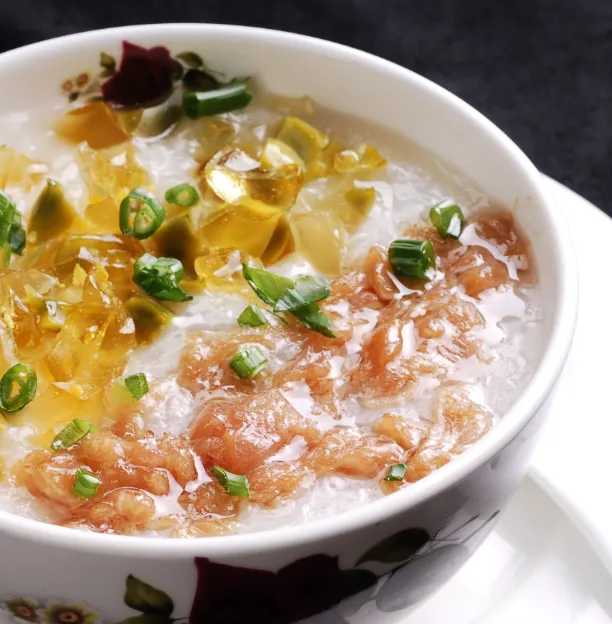 菠菜芹菜粥的做法步骤 菠菜芹菜粥的做法步骤