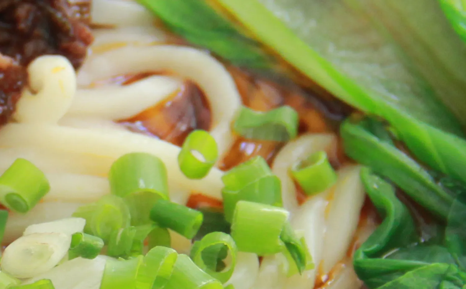 过桥鸡汤面