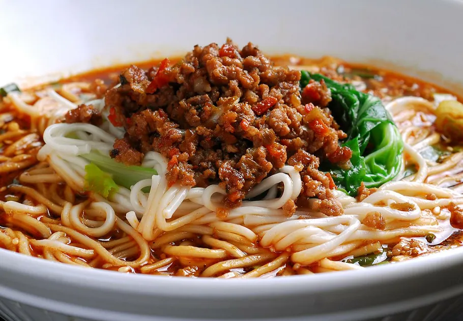 家常炸酱面