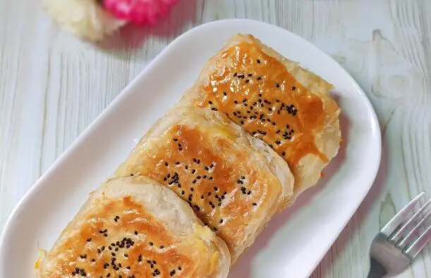 萝卜丝芝麻酥饼的做法